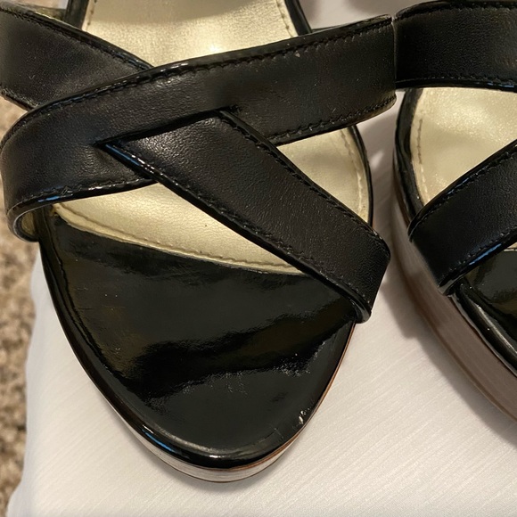 Tommy Hilfiger Heels - Picture 14 of 14